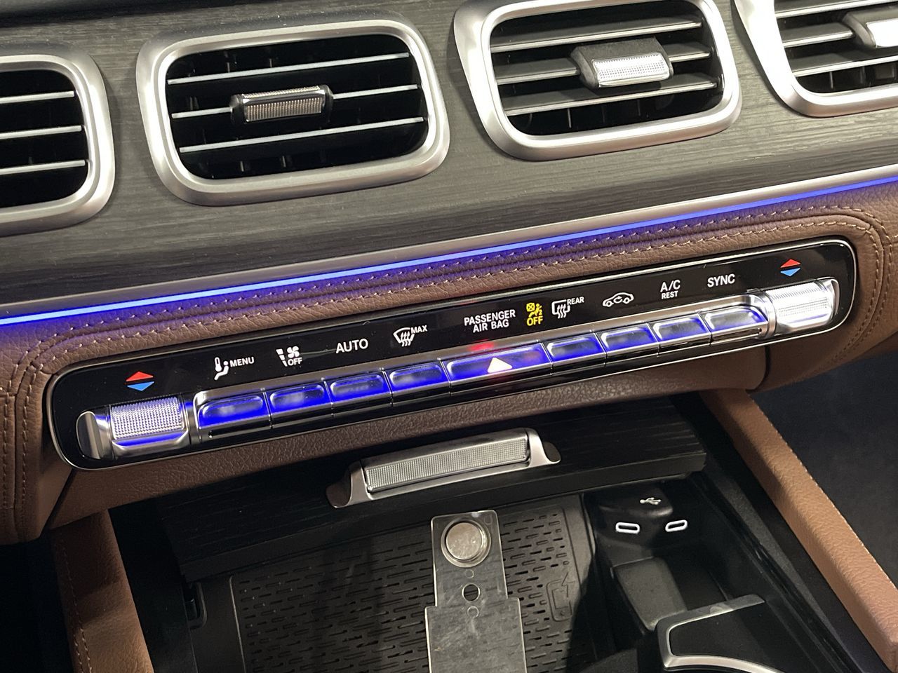 Mercedes-Benz GLE350  2024