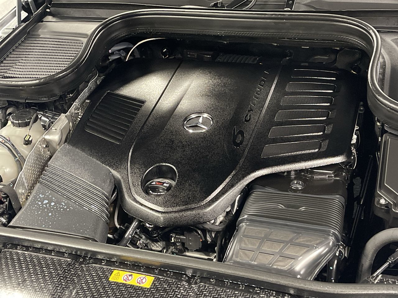 2023 Mercedes-Benz GLE450 in Dollard-des-Ormeaux, Quebec