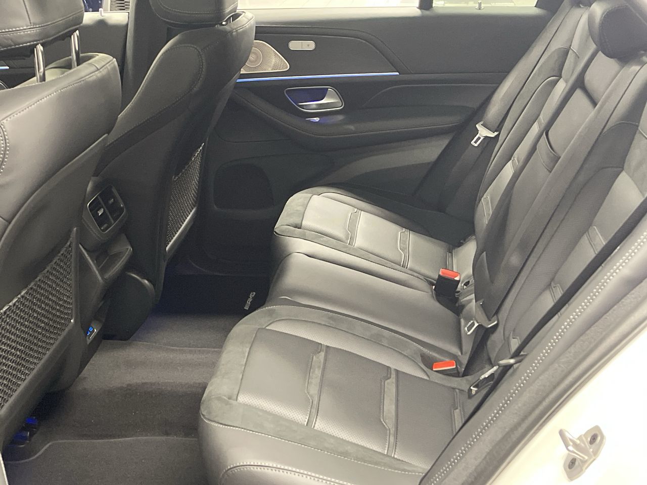 Mercedes-Benz GLE53  2024