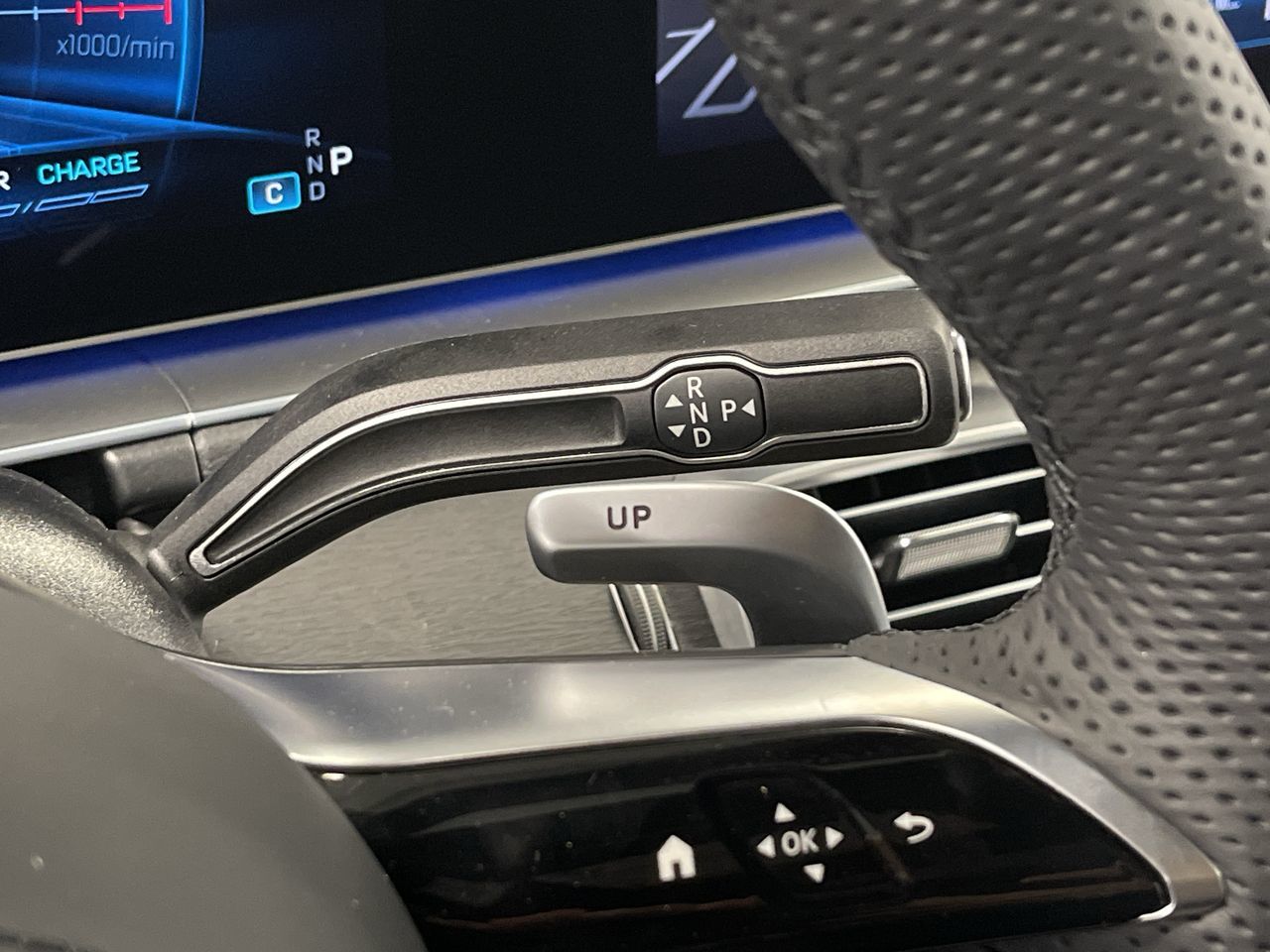 Mercedes-Benz GLE53  2024