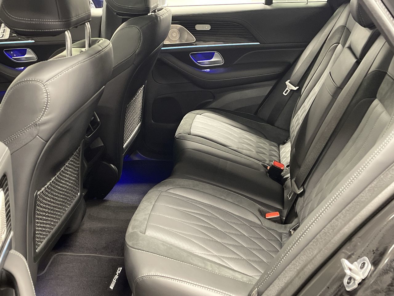 Mercedes-Benz GLE53  2024