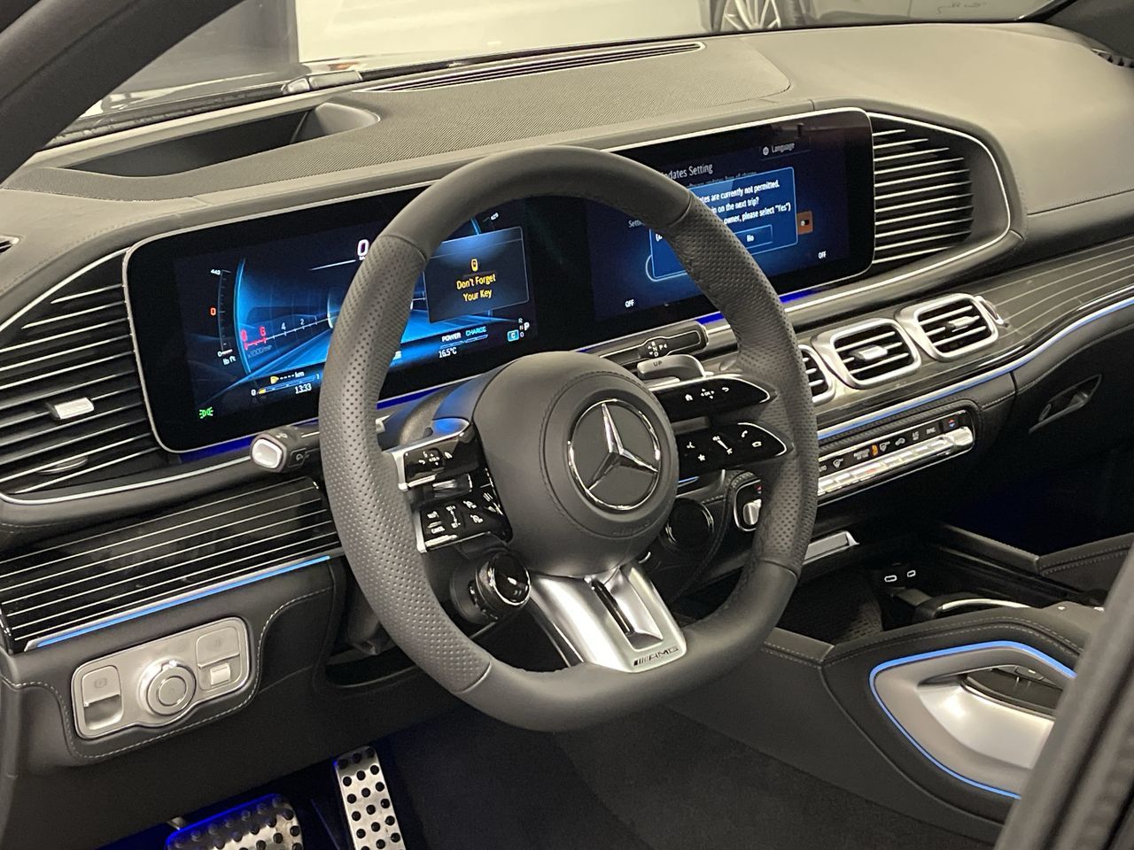 Mercedes-Benz GLE53  2024