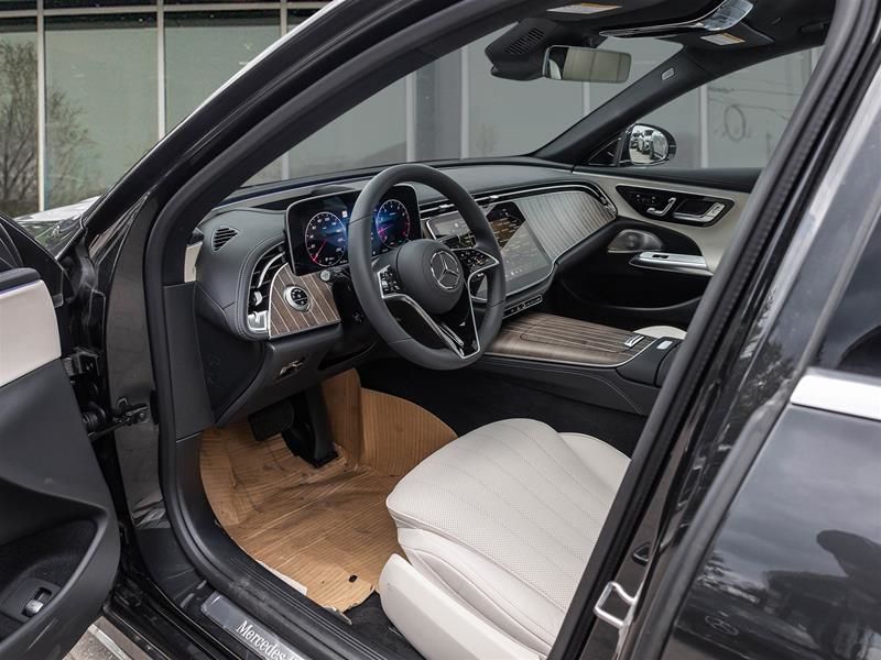 Photo 2026 Mercedes-Benz E-Class 350 4MATIC Sedan #7