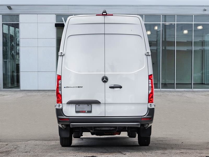 Photo 2025 Mercedes-Benz ESprinter 170 Wheelbase High Roof RWD #6
