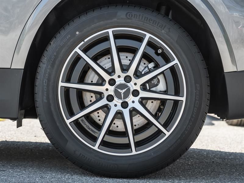 Photo 2026 Mercedes-Benz GLA AMG 35 4MATIC SUV #4