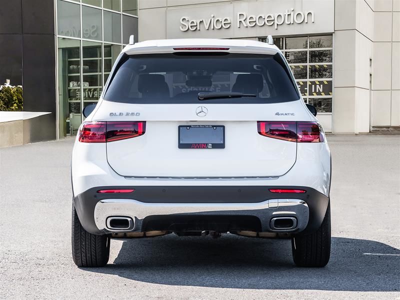 Photo 2025 Mercedes-Benz GLB250 4MATIC SUV #6