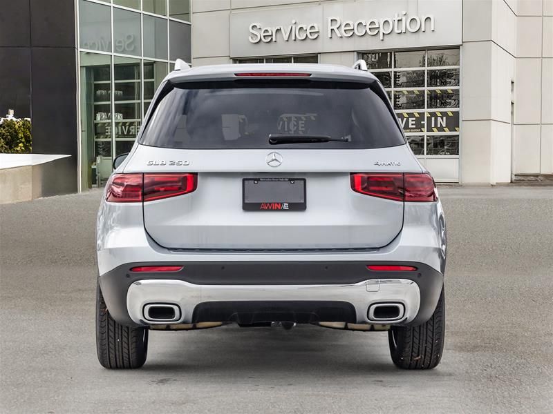 Photo 2026 Mercedes-Benz GLB250 4MATIC SUV #6