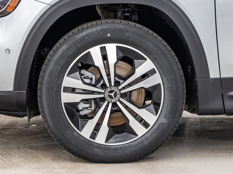 Photo 2026 Mercedes-Benz GLB250 4MATIC SUV #4