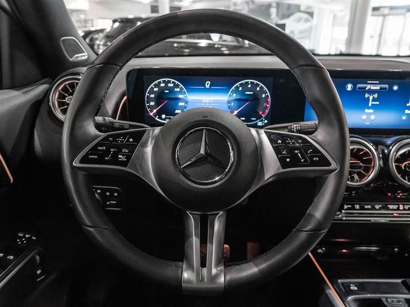 Photo 2026 Mercedes-Benz GLB250 4MATIC SUV #8