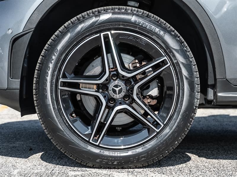 Photo 2022 Mercedes-Benz GLC300 4MATIC SUV #4