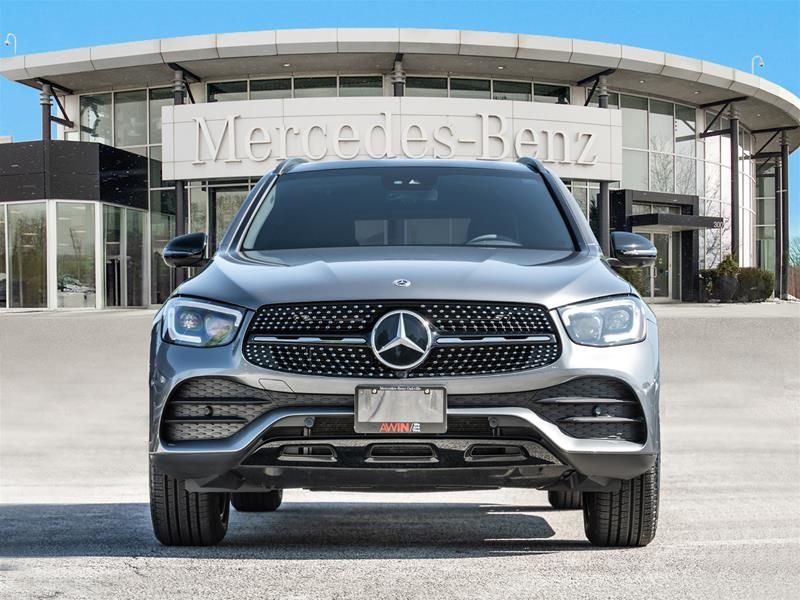 Photo 2022 Mercedes-Benz GLC300 4MATIC SUV #2