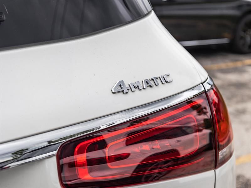 Photo 2023 Mercedes-Benz GLS580 4MATIC SUV #8