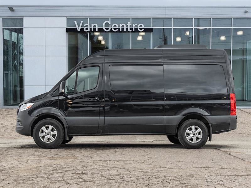Photo 2025 Mercedes-Benz Sprinter 2500 144 Wheelbase High Roof RWD #3
