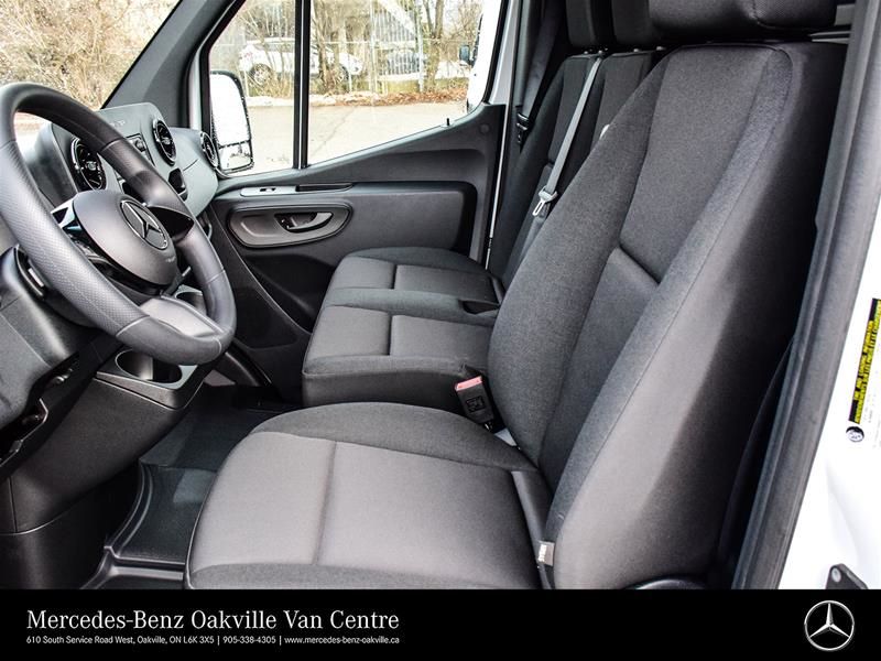 Photo 2026 Mercedes-Benz Sprinter 2500 170 Wheelbase High Roof RWD #8