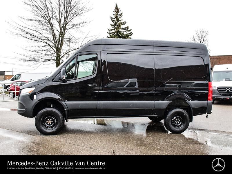 Photo 2026 Mercedes-Benz Sprinter 2500 144 Wheelbase Standard Roof AWD #8