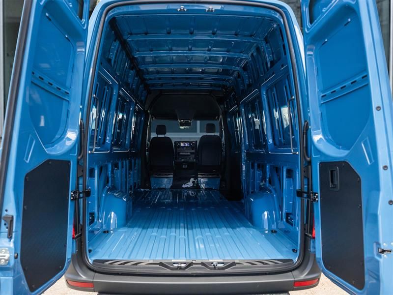 Photo 2026 Mercedes-Benz Sprinter 2500 170 Wheelbase High Roof AWD #8