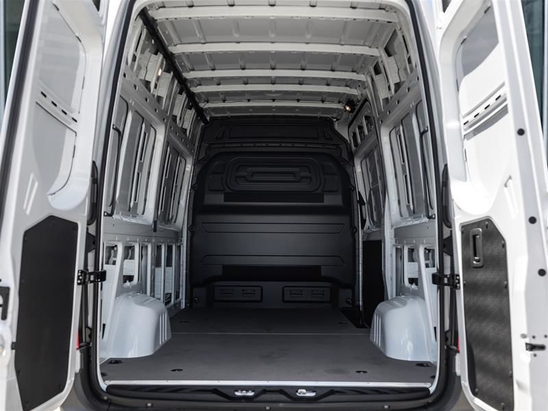 Photo 2026 Mercedes-Benz Sprinter 2500 144 Wheelbase Standard Roof AWD #8
