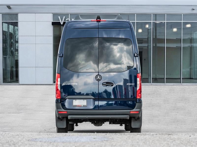 Photo 2026 Mercedes-Benz Sprinter 2500 144 Wheelbase High Roof RWD #5