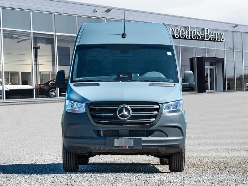 Photo 2026 Mercedes-Benz Sprinter 2500 170 Wheelbase High Roof RWD #2