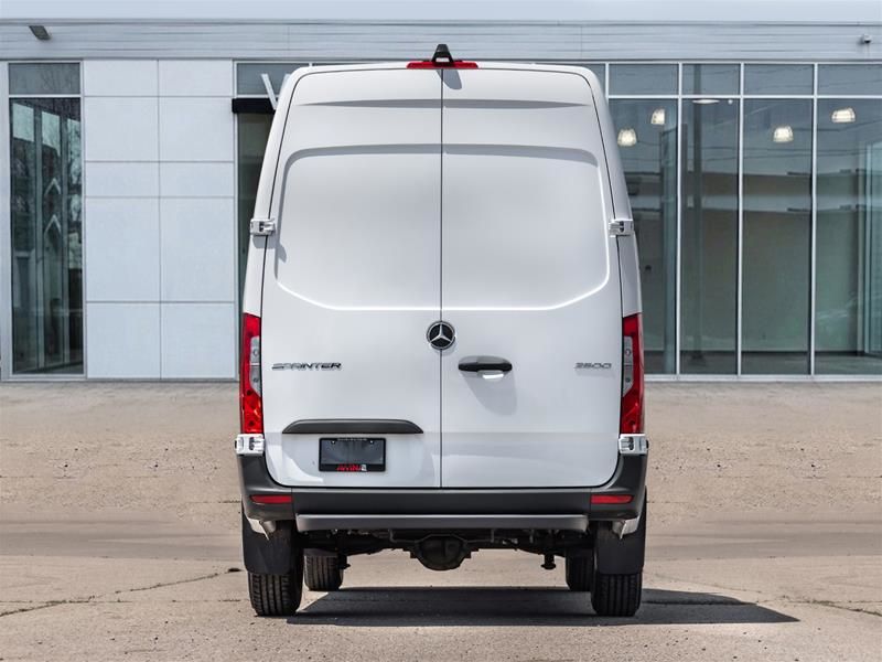 Photo 2026 Mercedes-Benz Sprinter 2500 144 Wheelbase Standard Roof RWD #6