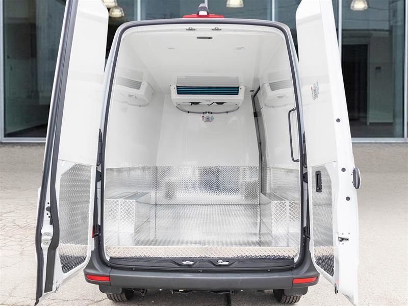 Photo 2026 Mercedes-Benz Sprinter 2500 144 Wheelbase Standard Roof RWD #7