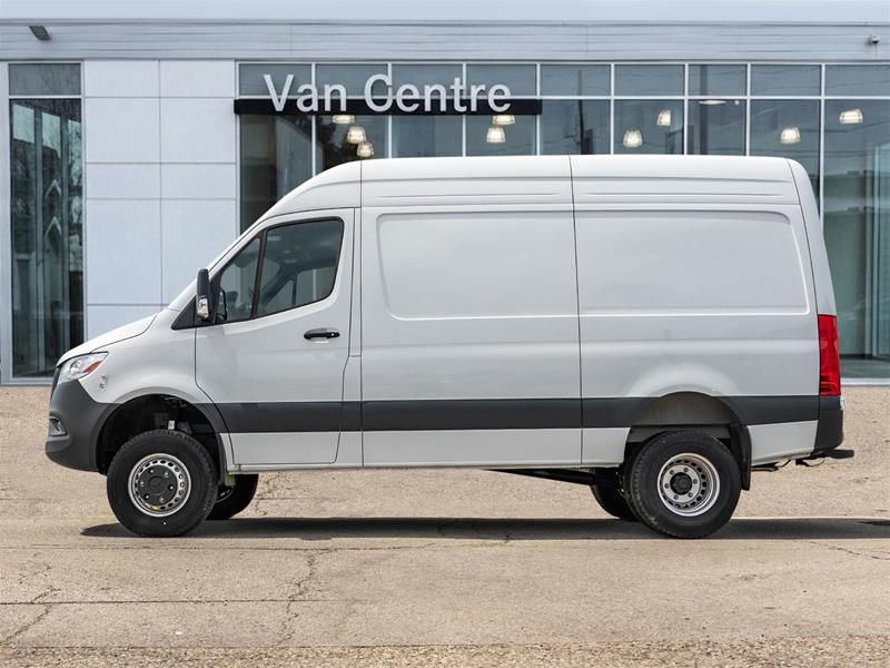 Photo 2026 Mercedes-Benz Sprinter 3500XD 144 Wheelbase Standard Roof AWD #3