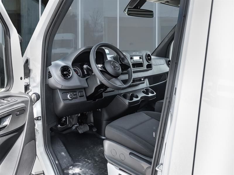 Photo 2026 Mercedes-Benz Sprinter Cargo Van 2500 High Roof I4 Diesel 170 #8