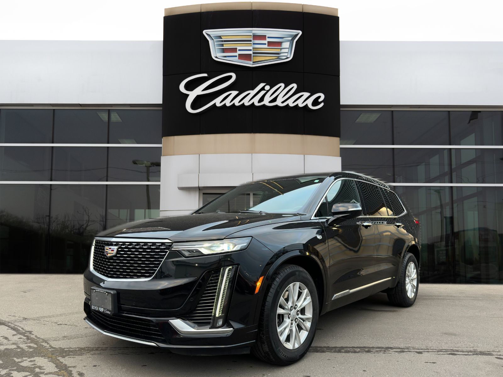 Michael Boyer Cadillac in Pickering 2021 Cadillac XT6 Luxury 220556A