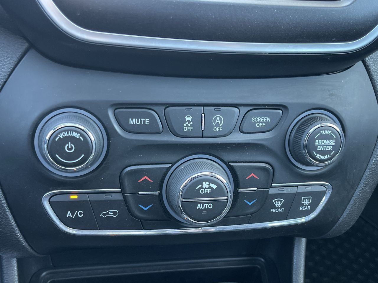 Jeep Cherokee  2019 à Calgary, Alberta