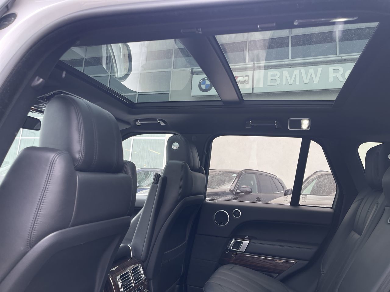 2015 Land Rover Range Rover in Calgary, Alberta