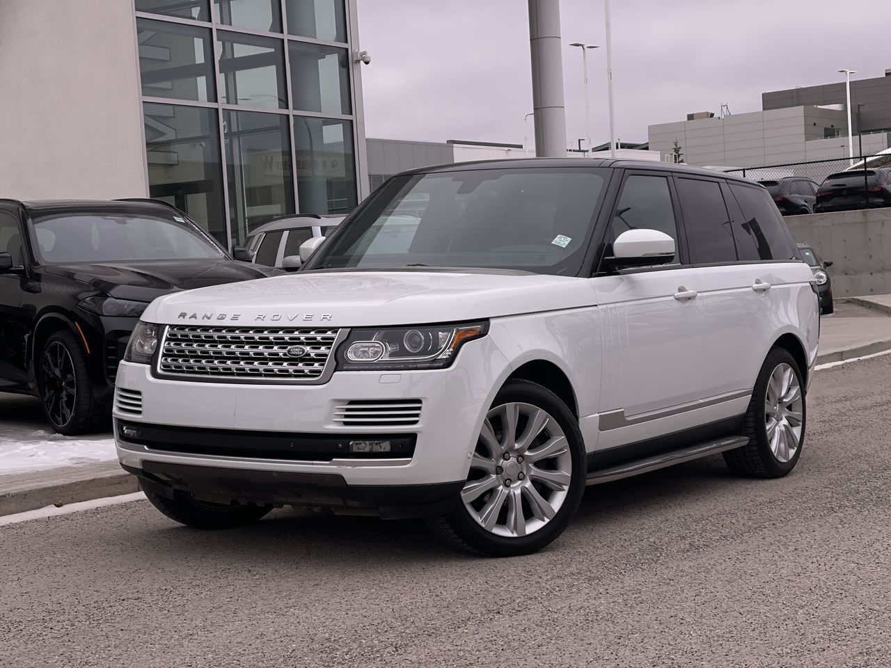 2015 Land Rover Range Rover in Calgary, Alberta