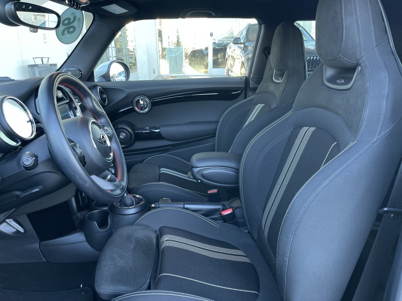 MINI 3 Door  2019 à Calgary, Alberta