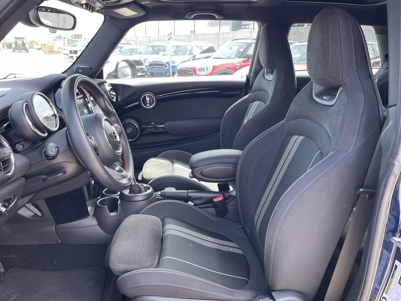 MINI 3 Door  2019 à Calgary, Alberta