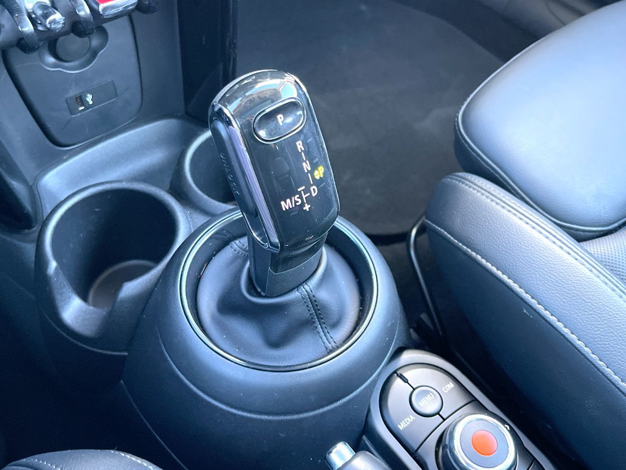 MINI 3 Door  2020 à Calgary, Alberta