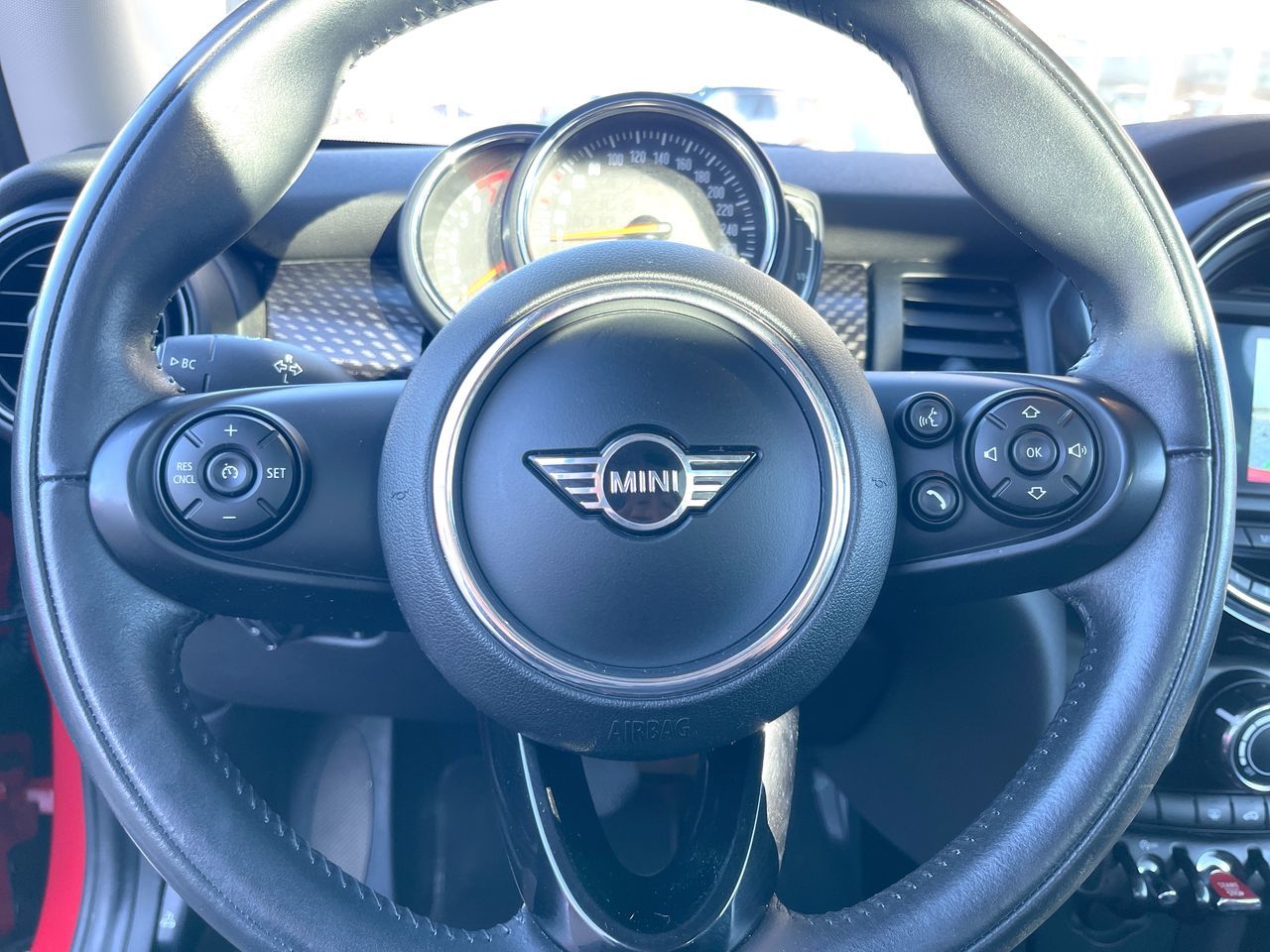 MINI 3 Door  2020 à Calgary, Alberta