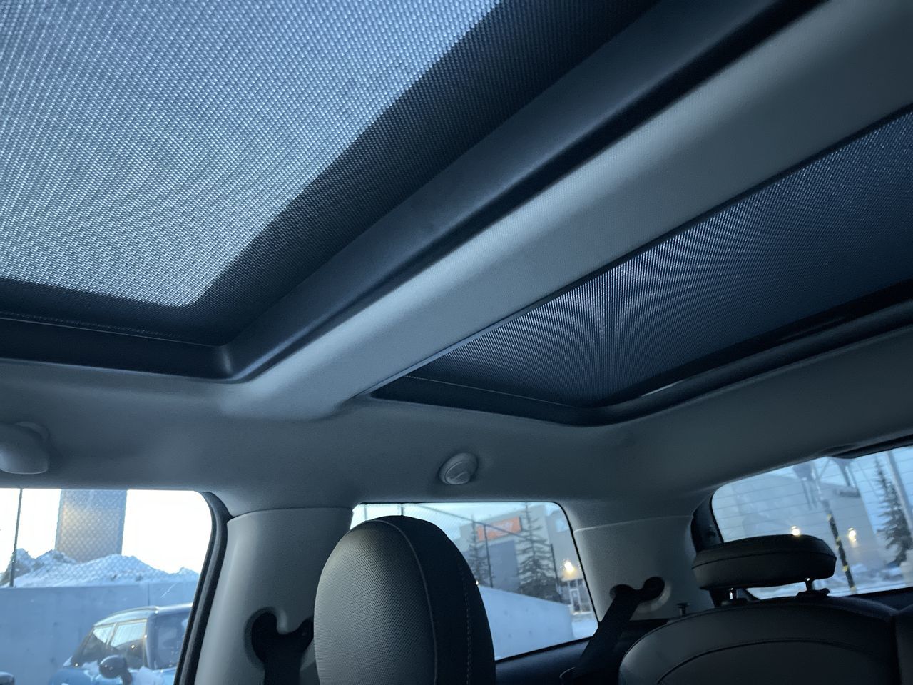 MINI 3 Door  2023 à Calgary, Alberta