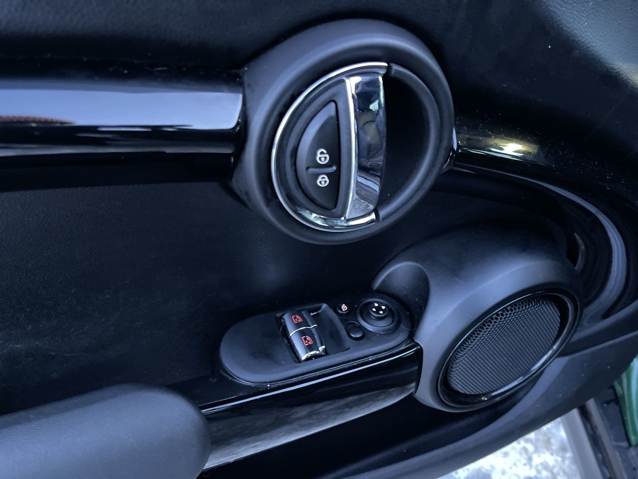 MINI 3 Door  2023 à Calgary, Alberta