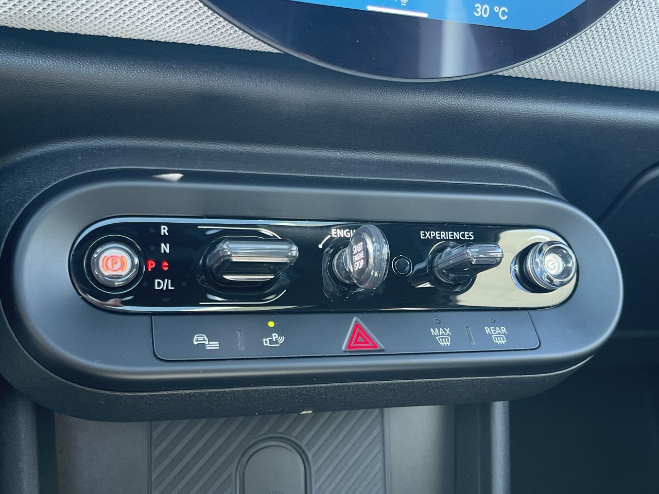 2025 MINI 3 Door
