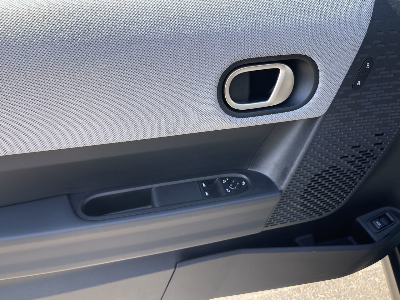 2025 MINI 3 Door