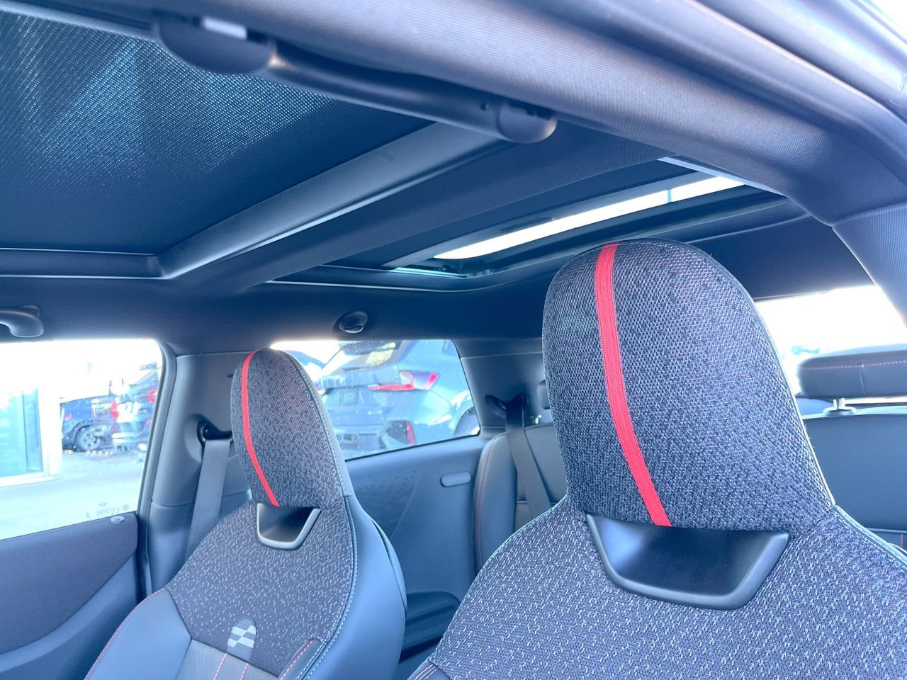 2026 MINI COOPER (3)