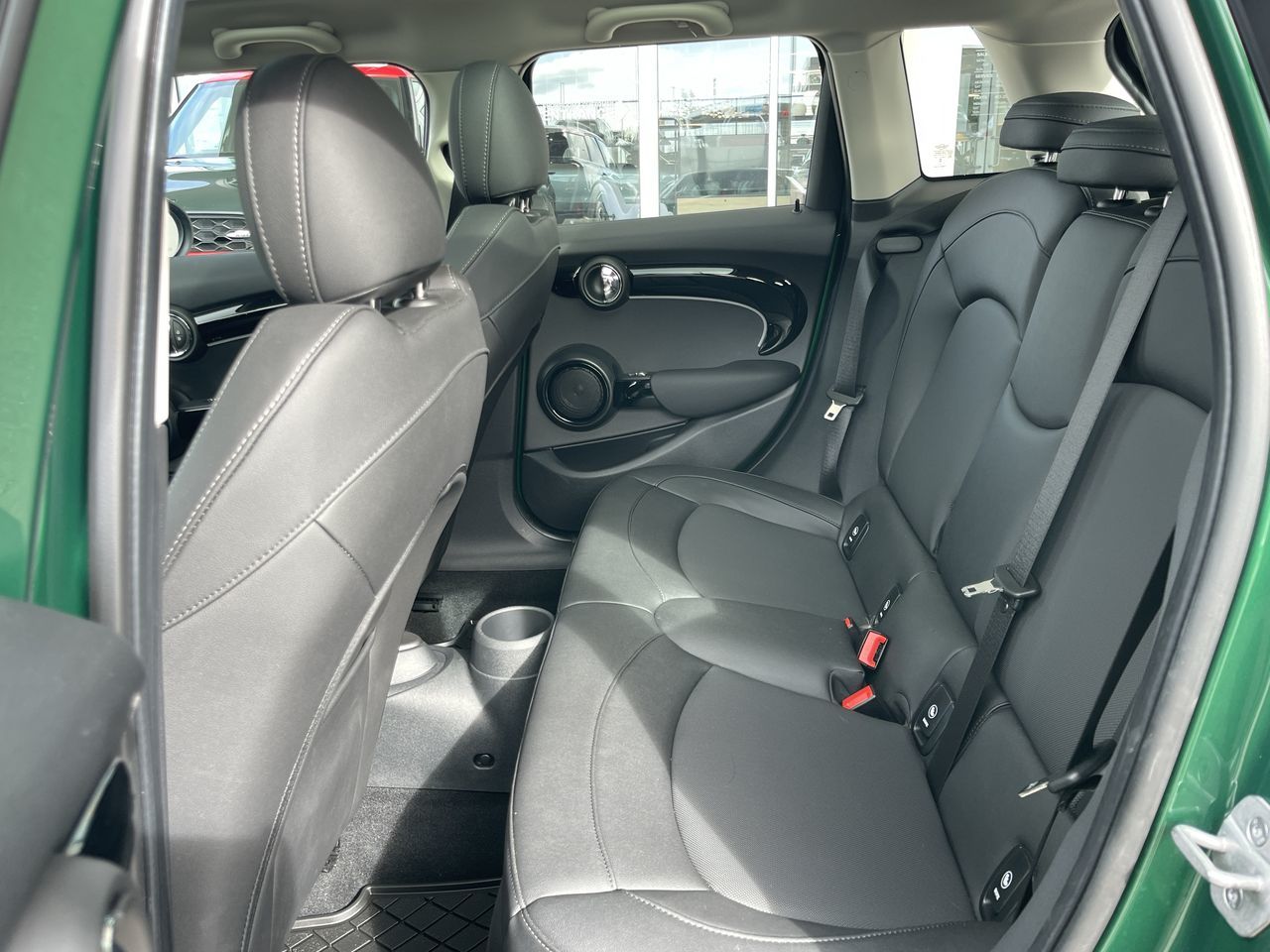 2024 MINI 5 Door