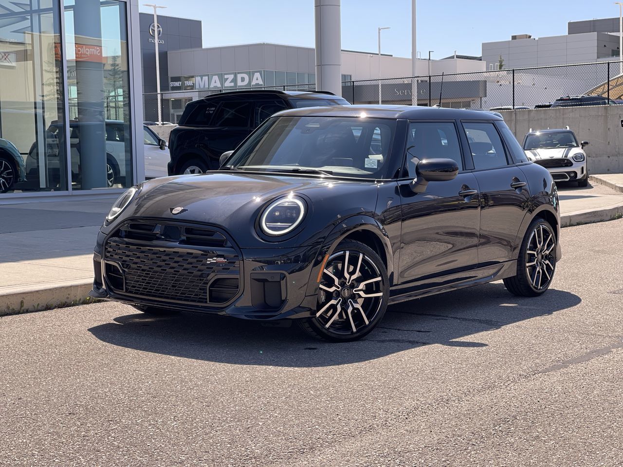 2025 MINI COOPER (5) in Calgary, Alberta
