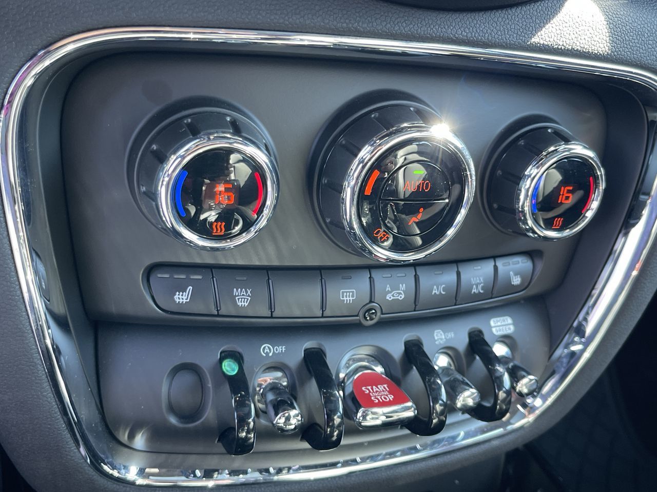 2019 MINI Clubman in Calgary, Alberta