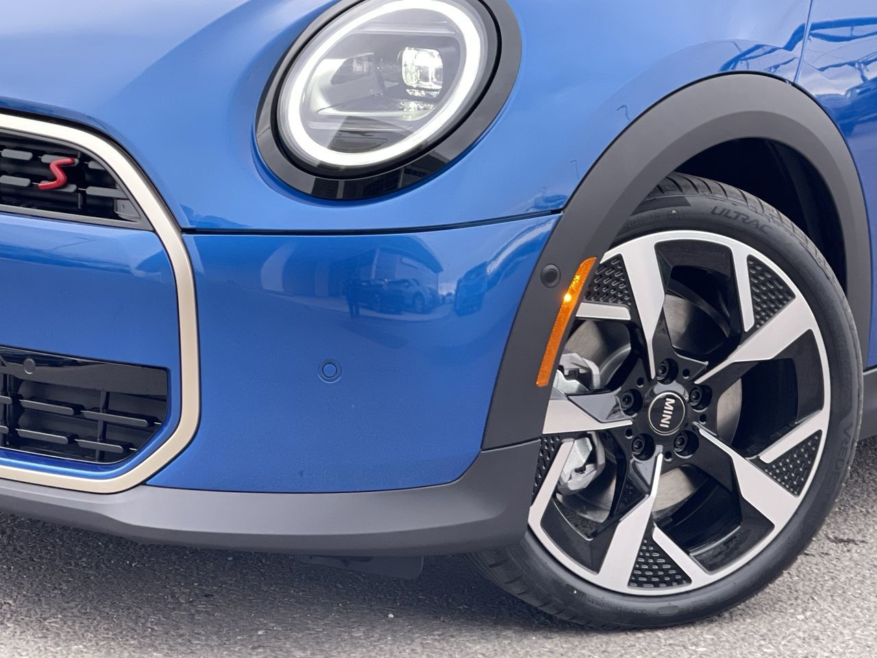 2025 MINI COOPER (3) in Calgary, Alberta
