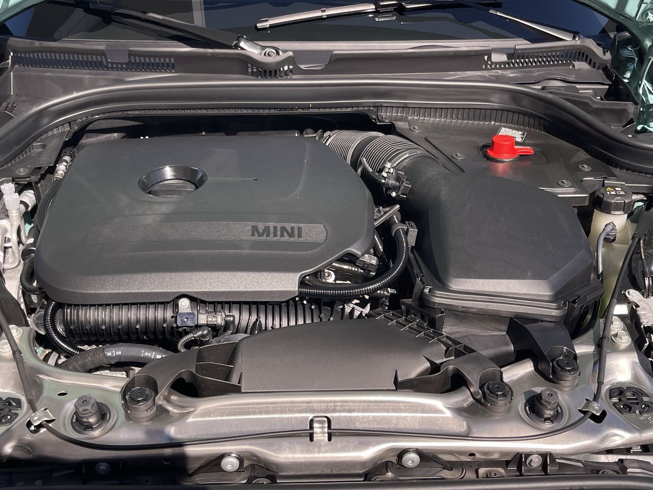 MINI Cooper (3)  2026 à Calgary, Alberta