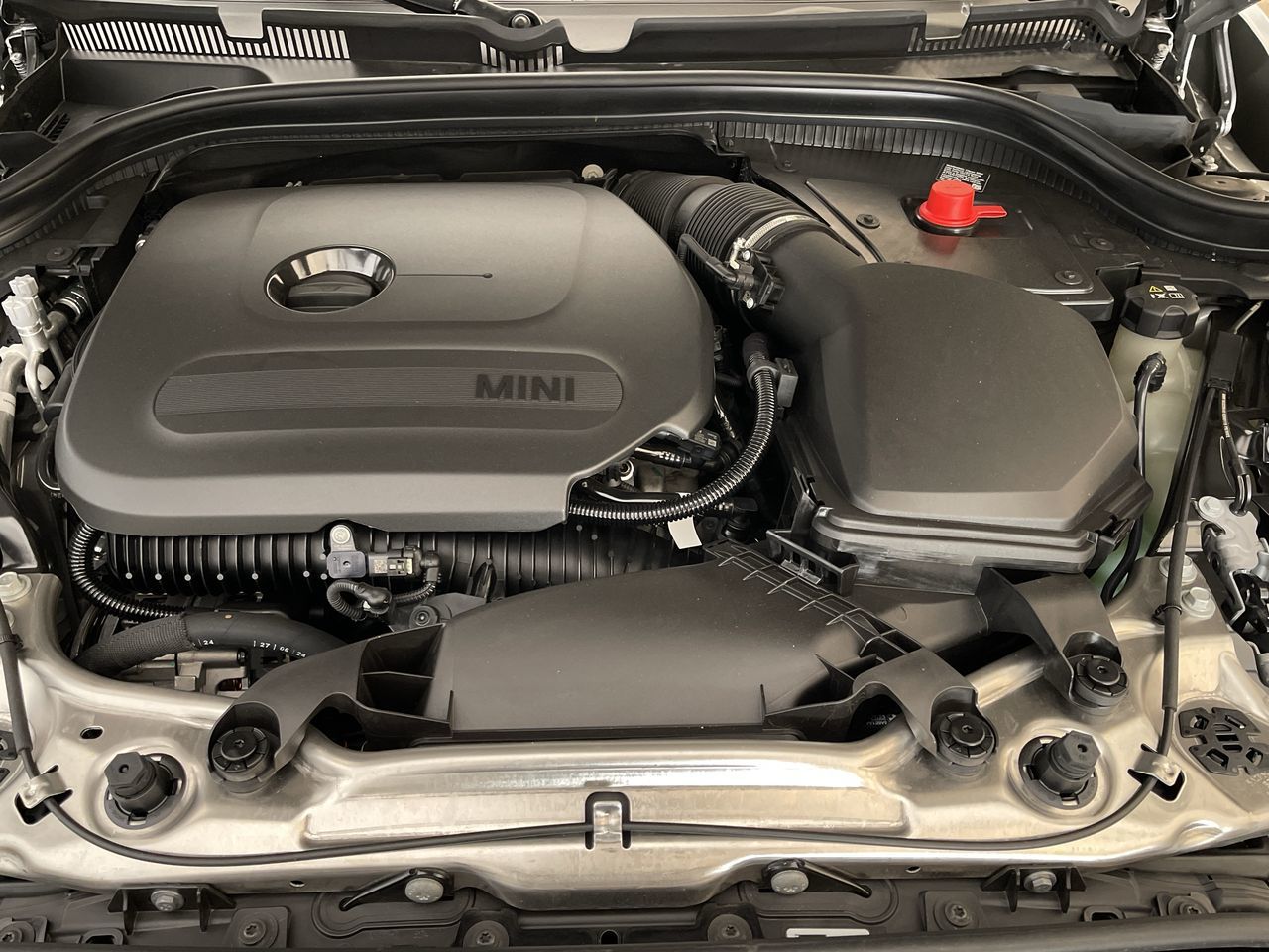 2025 MINI COOPER (5) in Calgary, Alberta
