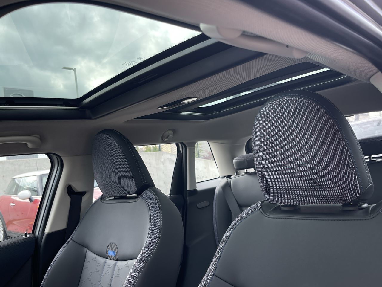 2025 MINI Cooper (5)