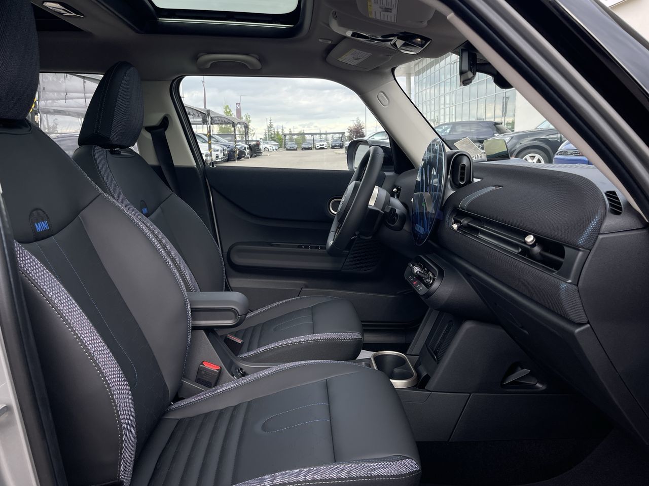 2025 MINI Cooper (5)