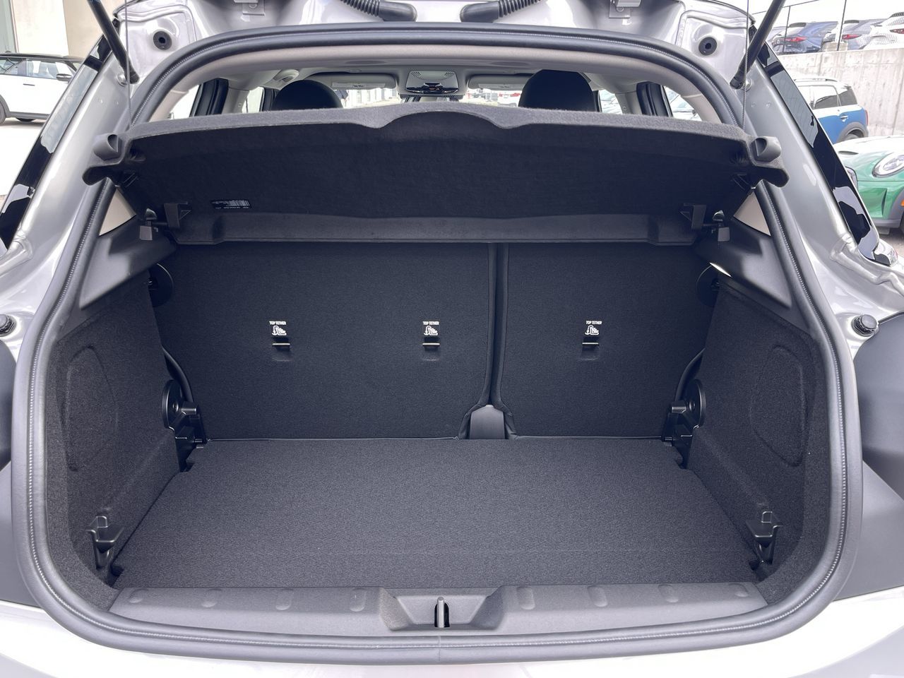 2025 MINI Cooper (5)