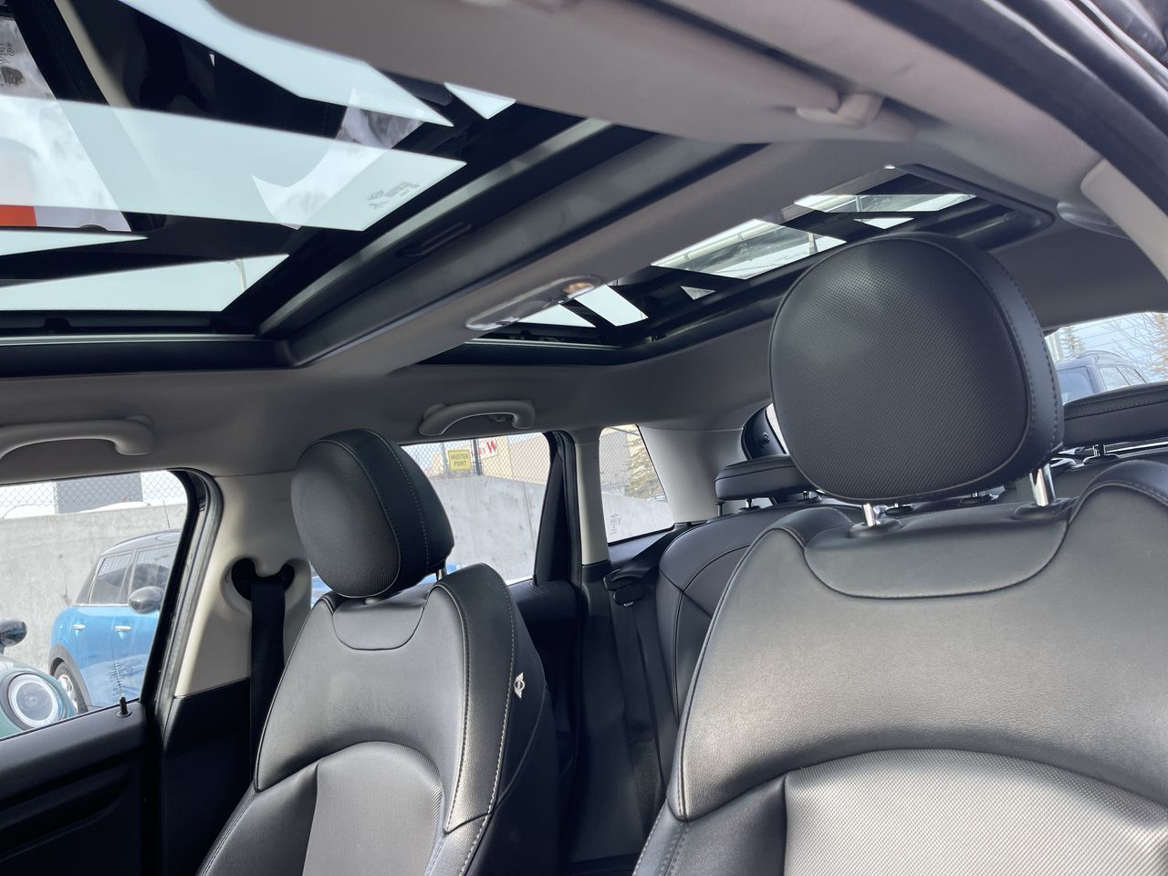 2015 MINI Cooper Hardtop 5 Door